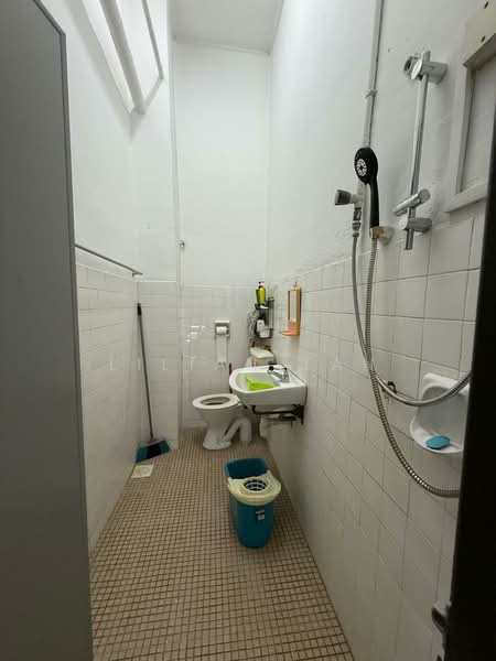 Rumah Teres 2 Tingkat untuk Dijual di Pandan Perdana (Cheras) - Lilian Tan - Bathroom - PropertyGuru.com.my