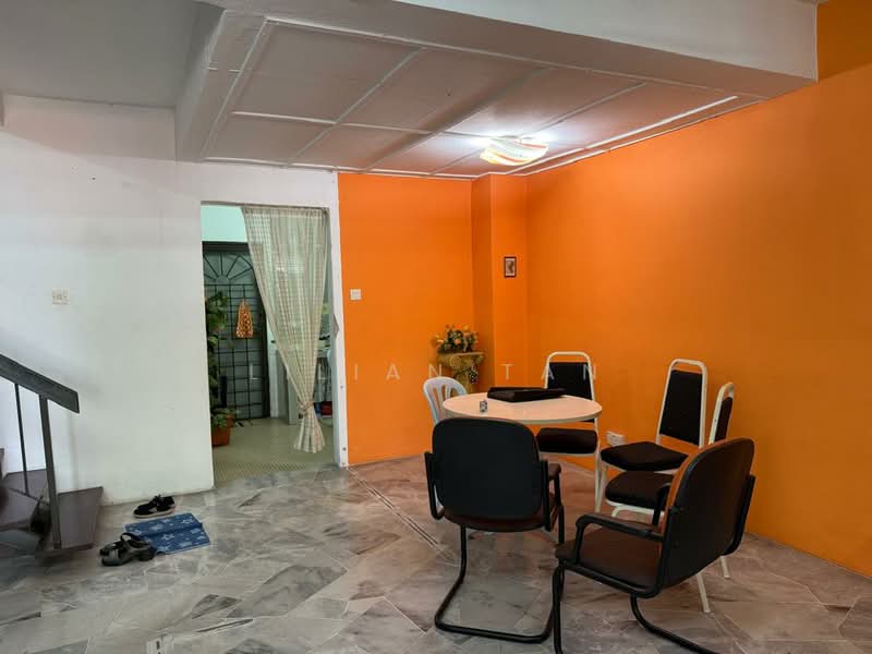 Rumah Teres 2 Tingkat untuk Dijual di Pandan Perdana (Cheras) - Lilian Tan - Dining Room - PropertyGuru.com.my