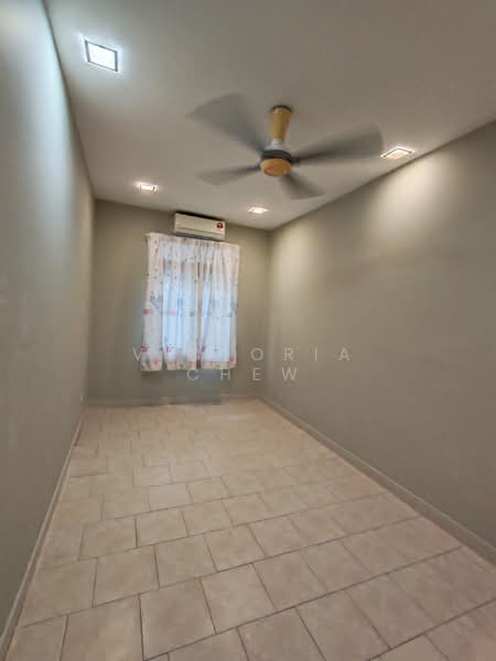 Townhouse for Rent in Kota Kemuning (Shah Alam) - Victoria Chew - Interior - PropertyGuru.com.my