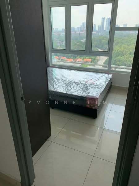 Servis Apartment untuk Dijual di Pangsapuri Tanah Emas (Golden Sands) - Yvonne Lim - Bedroom - PropertyGuru.com.my