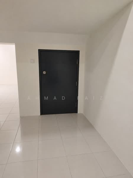 Townhouse for Rent in Cybersouth (Dengkil) - Ahmad Faiz - Entrance - PropertyGuru.com.my