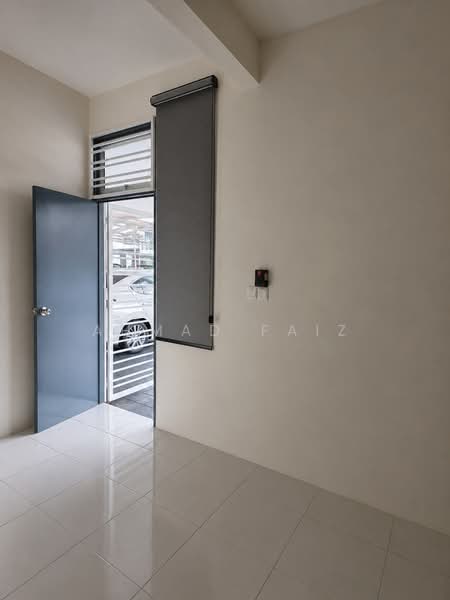 Townhouse for Rent in Cybersouth (Dengkil) - Ahmad Faiz - Entrance - PropertyGuru.com.my
