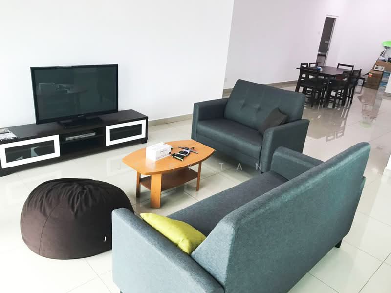 Kondominium untuk Disewa di Setia Pinnacle - Jerry Tan - Living Room - PropertyGuru.com.my