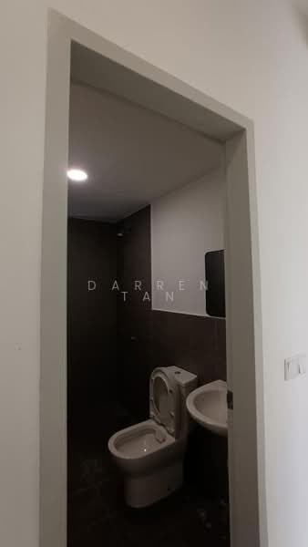 Servis Apartment untuk Disewa di Casa Embun - Darren Tan - Bathroom - PropertyGuru.com.my