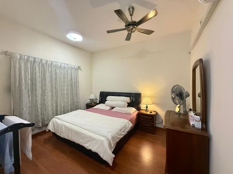 Pangsapuri untuk Dijual di Larkin Residence (Phase Three) - Carson . - Bedroom - PropertyGuru.com.my