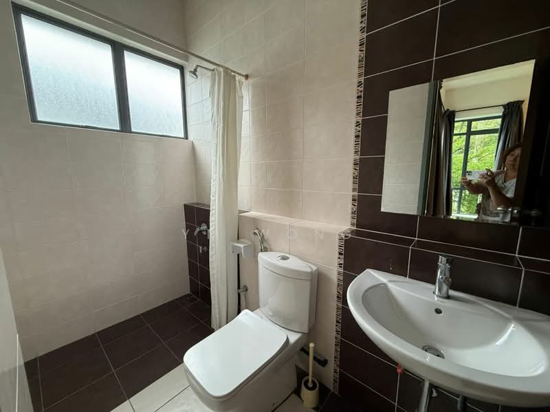 Semi-Detached House for Rent in East Ledang (Iskandar Puteri (Nusajaya)) - Ym Wong - Bathroom - PropertyGuru.com.my