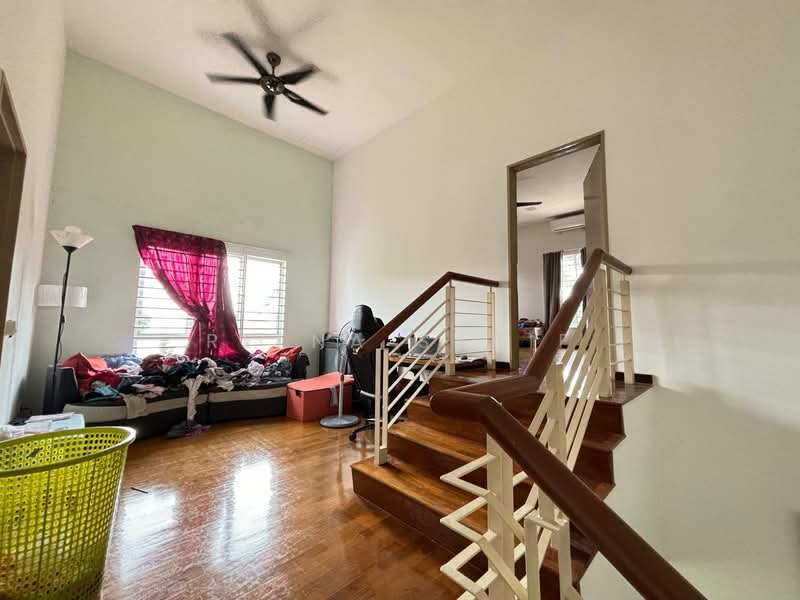 Rumah Berkembar untuk Dijual di Setia Damai (Setia Alam) - Reena Sarif - Living Room - PropertyGuru.com.my