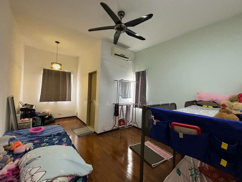 Rumah Berkembar untuk Dijual di Setia Damai (Setia Alam) - Reena Sarif - Bedroom - PropertyGuru.com.my