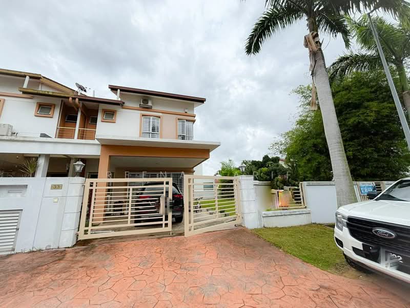 Rumah Berkembar untuk Dijual di Setia Damai (Setia Alam) - Reena Sarif - Exterior - PropertyGuru.com.my