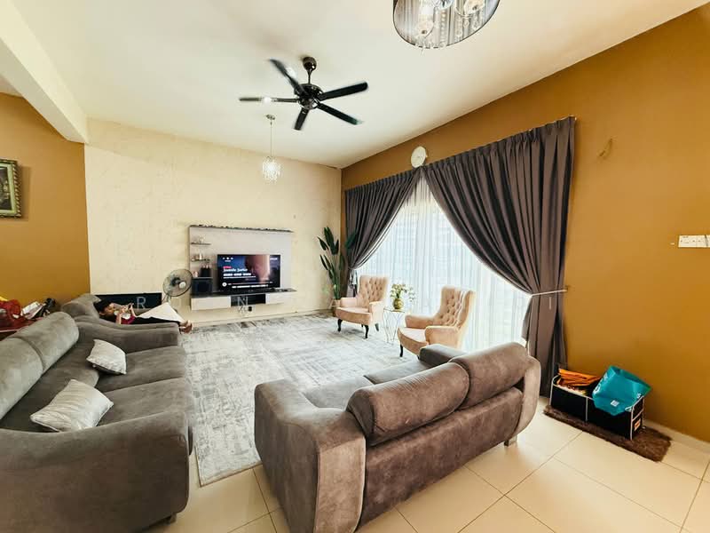 Rumah Teres 2 Tingkat untuk Dijual di Nilai (Negeri Sembilan) - Rosniza Tanidi - Living Room - PropertyGuru.com.my