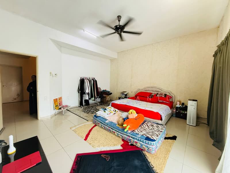 Rumah Teres 2 Tingkat untuk Dijual di Nilai (Negeri Sembilan) - Rosniza Tanidi - Bedroom - PropertyGuru.com.my