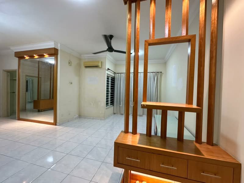 Kondominium untuk Disewa di Desa Impiana - Yi Jun - Living Room - PropertyGuru.com.my