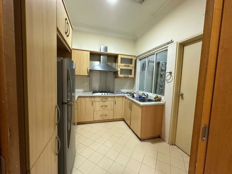 Kondominium untuk Disewa di Desa Impiana - Yi Jun - Kitchen - PropertyGuru.com.my
