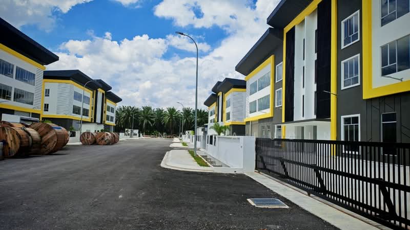 Warehouse for Sale in Telok Panglima Garang (Selangor) - Zuraina Rajudin - Exterior - PropertyGuru.com.my