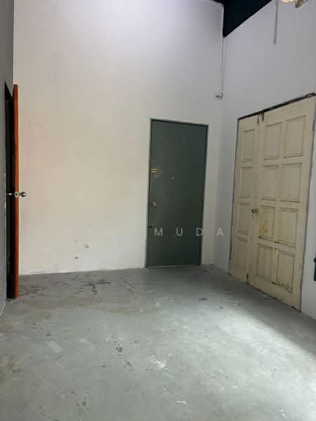 Shop / Office for Rent in Kampung Jijan (Nilai) - Zai Muda - PropertyGuru.com.my
