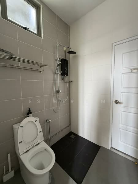 Rumah Berkembar untuk Dijual di Taman Gemilang Permai (Bukit Mertajam) - Esther Sim - Bathroom - PropertyGuru.com.my