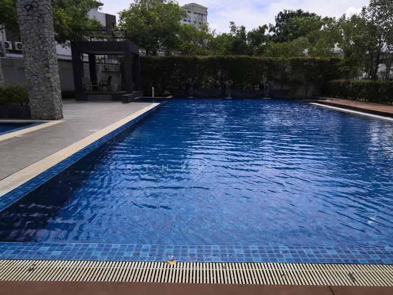 Rumah Berkembar untuk Dijual di Taman Gemilang Permai (Bukit Mertajam) - Esther Sim - Pool - PropertyGuru.com.my