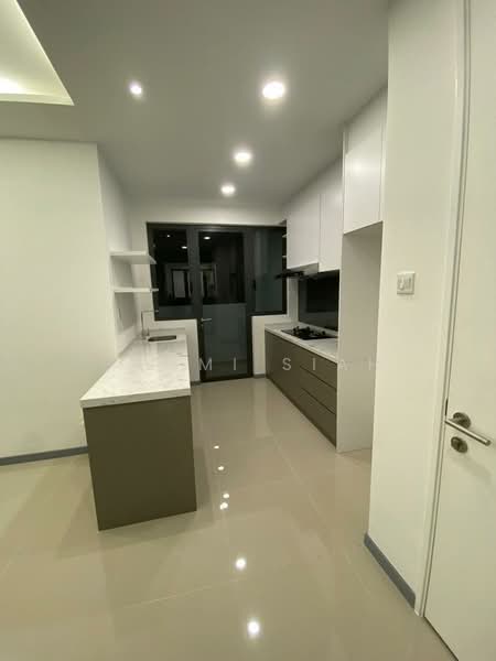 Kondominium untuk Dijual di United Point (Residensi Berpadu) - Sammi Siah - Kitchen - PropertyGuru.com.my