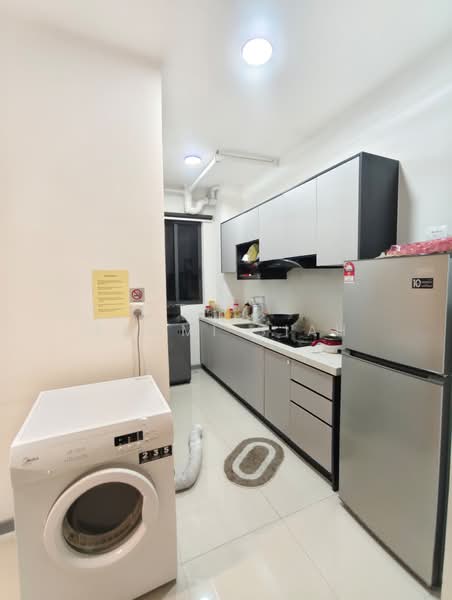 Kondominium untuk Dijual di United Point (Residensi Berpadu) - Sammi Siah - Kitchen - PropertyGuru.com.my