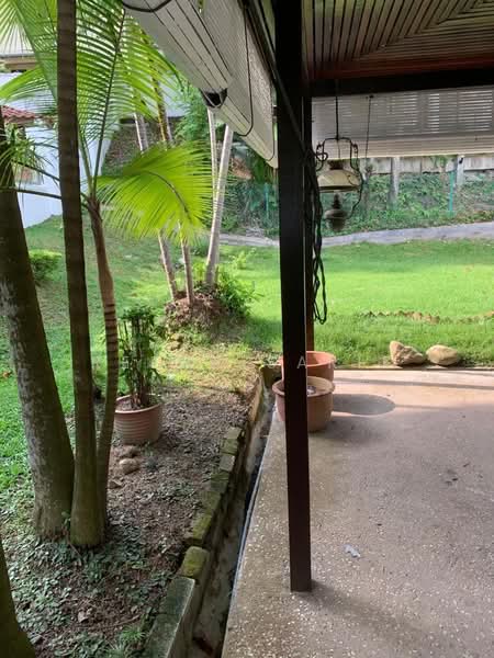 Rumah Berkembar untuk Dijual di Damansara Heights (Kuala Lumpur) - Reena Sarif - Exterior - PropertyGuru.com.my