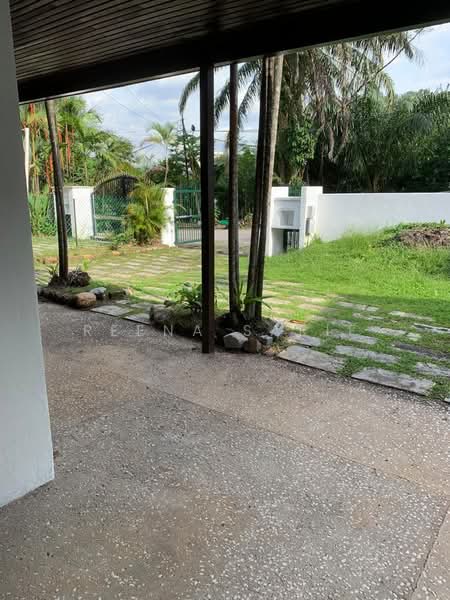 Rumah Berkembar untuk Dijual di Damansara Heights (Kuala Lumpur) - Reena Sarif - Exterior - PropertyGuru.com.my