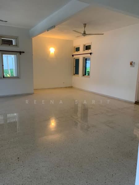 Rumah Berkembar untuk Dijual di Damansara Heights (Kuala Lumpur) - Reena Sarif - Living Room - PropertyGuru.com.my