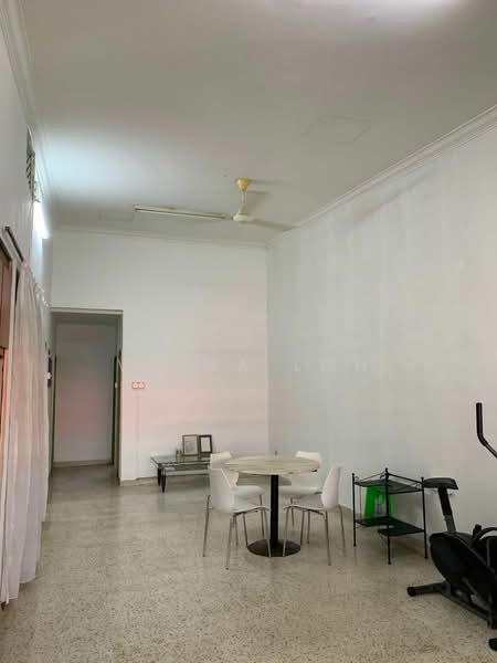 Rumah Teres 1 Tingkat untuk Disewa di Johor Bahru (Johor) - Vinna Loh - Living Room - PropertyGuru.com.my