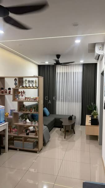 Service Residence for Rent at MIRA at Shorea Park - Zeckry Saw - Living Room - PropertyGuru.com.my
