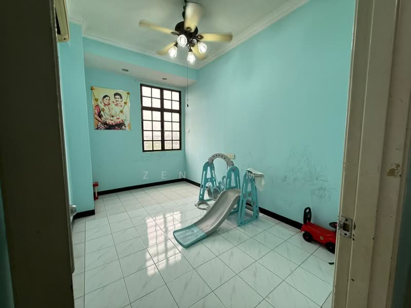 Kondominium untuk Dijual di Putra Indah Condominium - Zen Lim - Interior - PropertyGuru.com.my