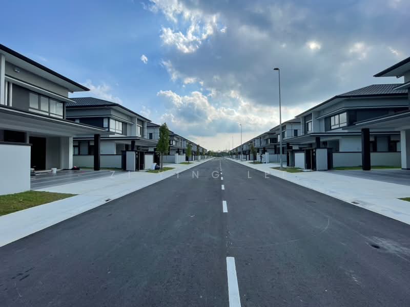Rumah Berkembar untuk Dijual di Bandar Tropicana Aman (Telok Panglima Garang) - Zi Ying Lee - PropertyGuru.com.my