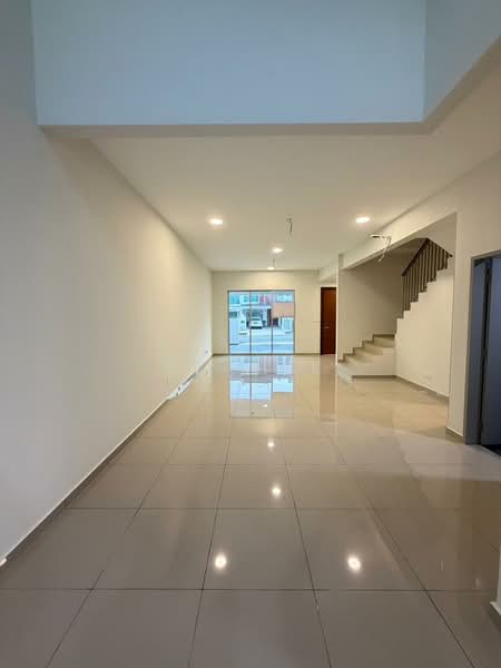 2-storey Terraced House for Sale in Bandar Gamuda Gardens (Rawang) - SK Luk - Living Room - PropertyGuru.com.my