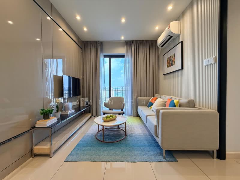 Servis Apartment untuk Dijual di Aster Hill - Caven Chng - Living Room - PropertyGuru.com.my