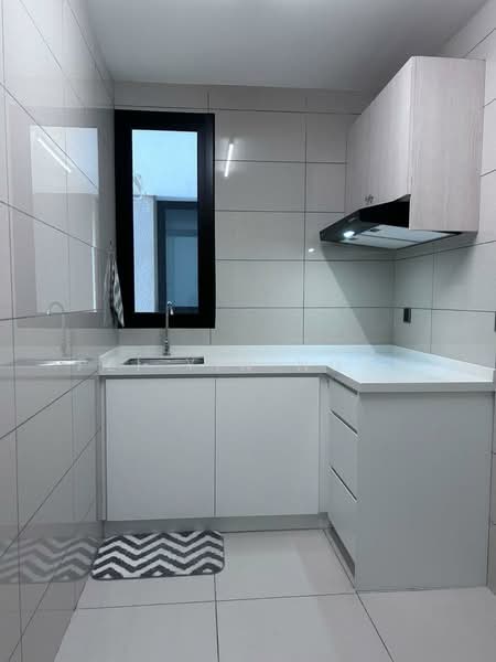 Servis Apartment untuk Disewa di Duta Park Residences - Pei Yin Ngan - Kitchen - PropertyGuru.com.my