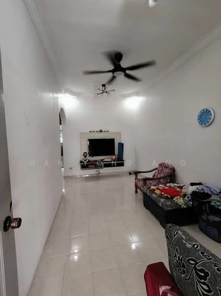 Rumah Teres 1 Tingkat untuk Dijual di Kulai (Johor) - Han Yong Ang - Living Room - PropertyGuru.com.my