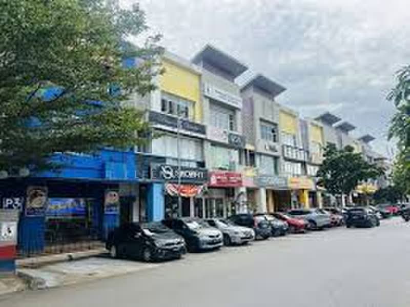 Rumah Teres 2 Tingkat untuk Dijual di Seksyen 7 (Shah Alam) - Lenz Tee - Exterior - PropertyGuru.com.my
