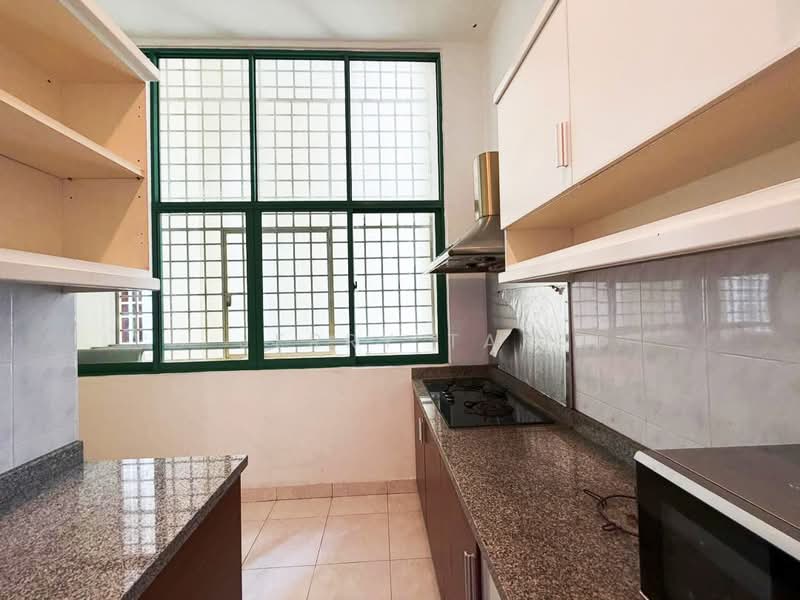 Condominium for Rent at Tanjung Park Condominium - Jerry Tan - Kitchen - PropertyGuru.com.my