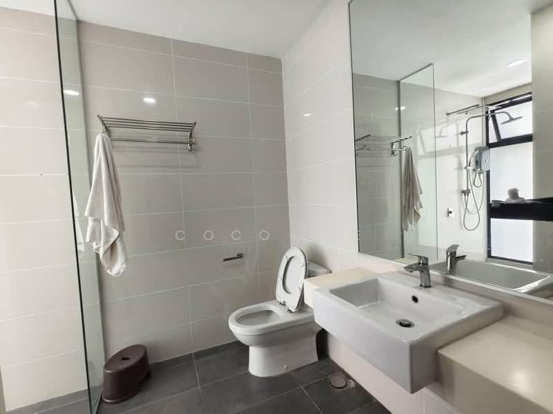 Service Residence for Rent at Southkey Mosaic - Coco Lee - Bathroom - PropertyGuru.com.my