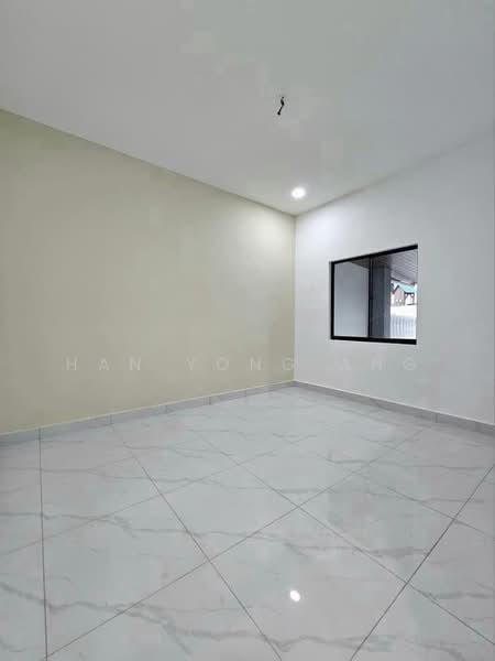 1-storey Terraced House for Sale in Taman Johor Jaya (Johor Bahru) - Han Yong Ang - Interior - PropertyGuru.com.my