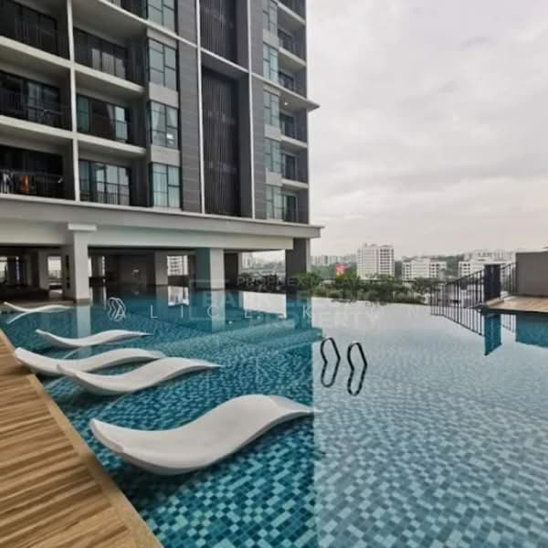 Service Residence for Sale at AraTre' Residences - Alice Kuon - Pool - PropertyGuru.com.my