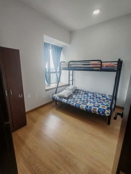 Condominium for Rent at Royal Strand @ Country Garden Danga Bay - Malik Sarwar - Bedroom - PropertyGuru.com.my