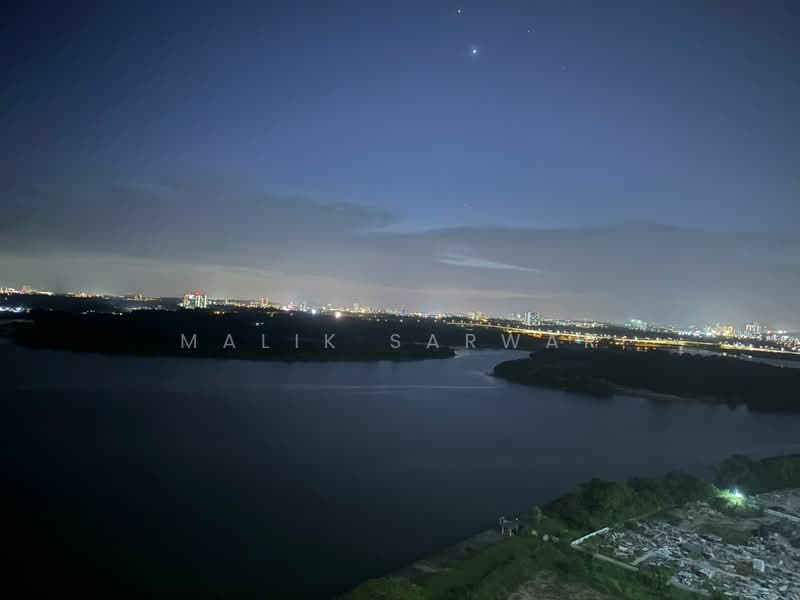 Condominium for Rent at Royal Strand @ Country Garden Danga Bay - Malik Sarwar - Exterior - PropertyGuru.com.my