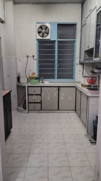 Apartment for Sale at Mewah Court - Chien Khek Ng - Kitchen - PropertyGuru.com.my