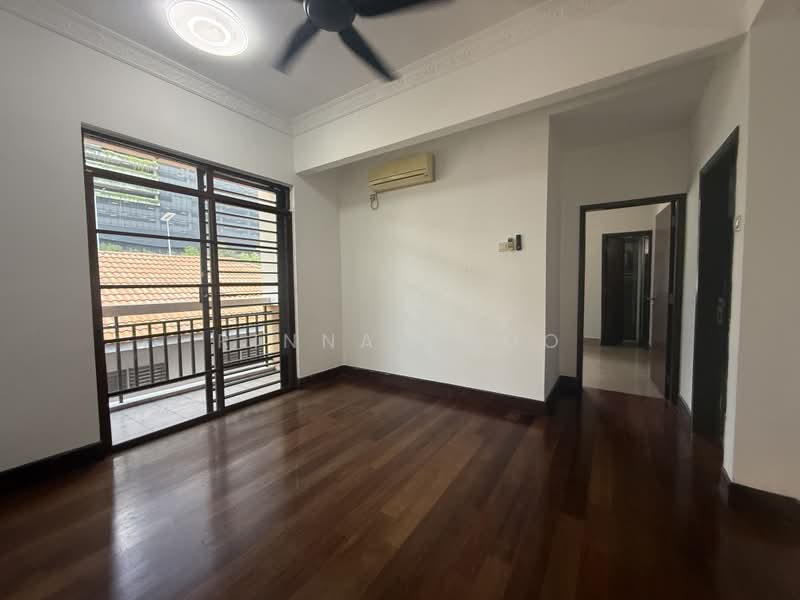 2.5-storey Terraced House for Sale in Sri Hartamas (Kuala Lumpur) - Rinna Khoo - PropertyGuru.com.my
