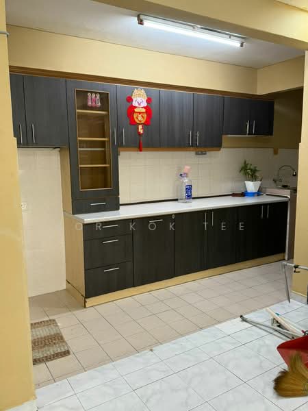 Pangsapuri untuk Disewa di Pangsapuri Subang Suria - Kor Kok Tee - PropertyGuru.com.my