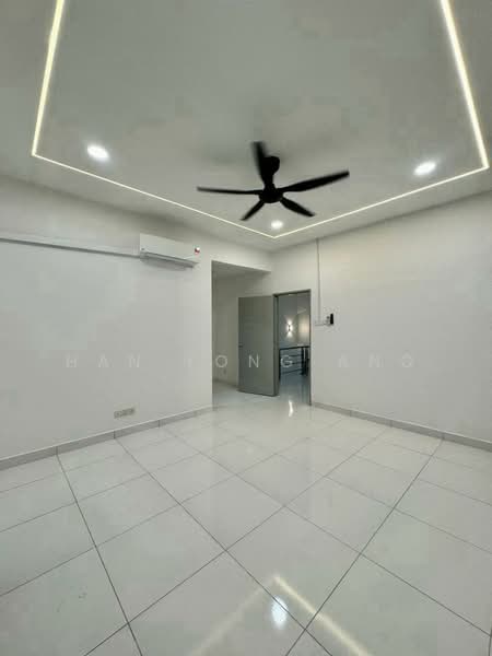 2-storey Terraced House for Sale in Taman Bestari Indah (Ulu Tiram) - Han Yong Ang - Interior - PropertyGuru.com.my