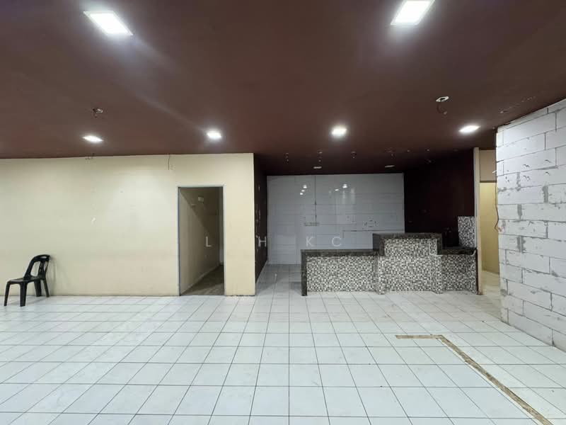 Kedai untuk Disewa di Batu Caves (Selangor) - Loh KC - Interior - PropertyGuru.com.my