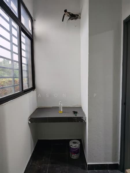 Kondominium untuk Dijual di Emerald Residence - Jason Yap - Balcony - PropertyGuru.com.my
