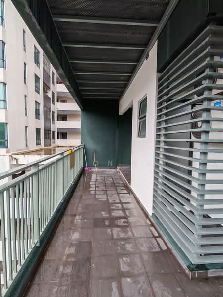 Kondominium untuk Dijual di Emerald Residence - Jason Yap - Exterior - PropertyGuru.com.my