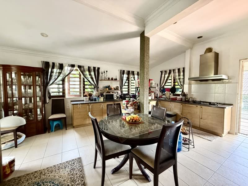 Bungalow for Sale in Seksyen 11 (Petaling Jaya) - Bryan Chan - Kitchen - PropertyGuru.com.my