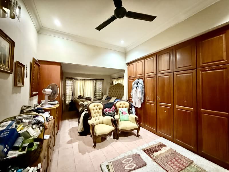 Bungalow for Sale in Seksyen 11 (Petaling Jaya) - Bryan Chan - Bedroom - PropertyGuru.com.my